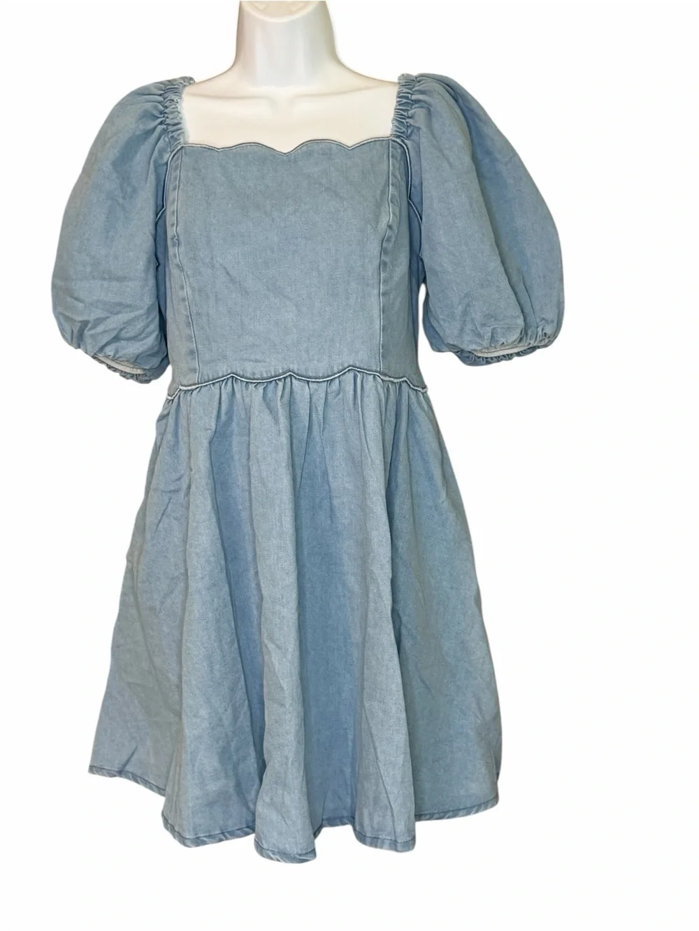 NWT Poliro Light Wash Denim Babydoll Dress Puff Sleeve Scallop Neck Large